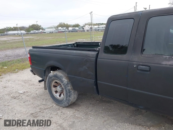 2001 Ford Ranger XLT Appearance with VIN 1FTYR14E01PA31441, listed as a IAAI auction lot 41654167 with 137,033 mi miles. Bid and sale history available at carsss.com. Image 12.