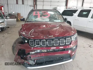 2022 Jeep Compass High Altitude with VIN 3C4NJDCB6NT107779, listed as a IAAI auction lot 41343659 with 32,612 mi miles and . Bid and sale history available at DreamBid. Image 12.