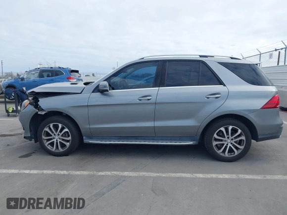 2016 Mercedes-Benz GLE 350 with VIN 4JGDA5JB7GA687442, listed as a IAAI auction lot 42065044 with 51,306 mi miles and . Bid and sale history available at DreamBid. Image 14.