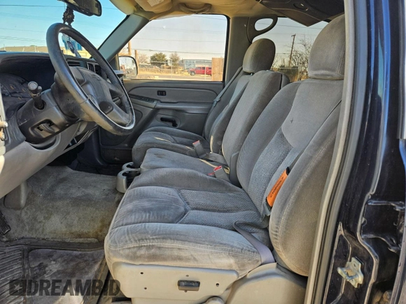 2004 Chevrolet Tahoe LS with VIN 1GNEC13V74R252086, listed as a Copart auction lot 49745185 with 259,159 mi miles and Clean Title. Bid and sale history available at carsss.com. Image 5.