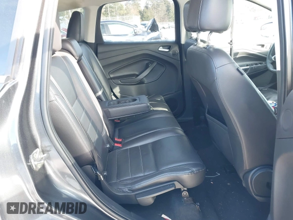 2016 Ford Escape SE with VIN 1FMCU9GX1GUC32307, listed as a IAAI auction lot 41395399 with 142,664 mi miles. Bid and sale history available at carsss.com. Image 8.