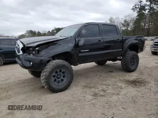 2015 Toyota Tacoma with VIN 5TFLU4EN5FX127176, listed as a Copart auction lot 47683175 with 141,730 mi miles and Salvage Title. Bid and sale history available at DreamBid. Image 1.