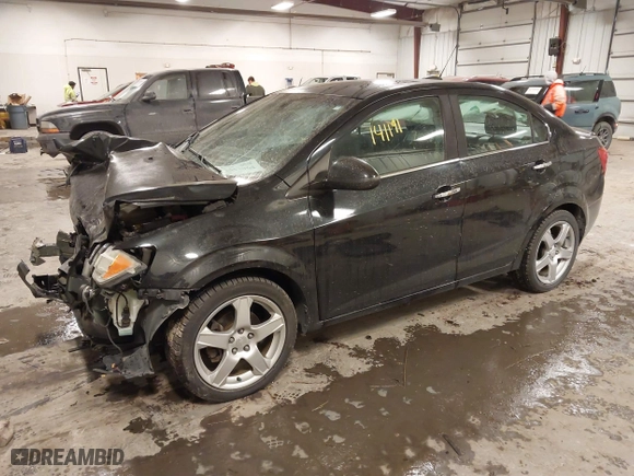 2015 Chevrolet Sonic LTZ with VIN 1G1JE5SB3F4109869, listed as a IAAI auction lot 41412964 with NaN miles. Bid and sale history available at carsss.com. Image 18.