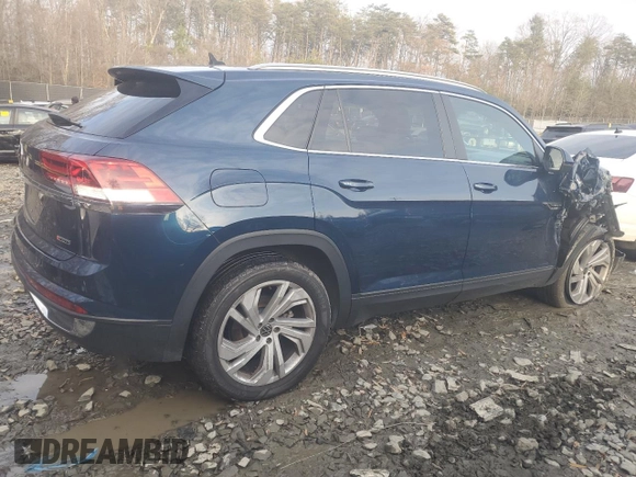 2020 Volkswagen Atlas SEL with VIN 1V2ME2CA6LC232008, listed as a Copart auction lot 84669244 with 82,696 mi miles and Salvage title. Bid and sale history available at DreamBid. Image 3.