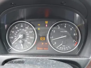 2011 BMW 3 Series 328i с VIN WBAPH7C50BE677673, выставлен на аукционе IAAI как лот 42680579 с пробегом 207 336 миль миль и . История ставок и продаж доступна на DreamBid. Изображение 7.