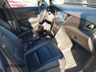 2019 Buick Encore Essence with VIN KL4CJGSM7KB927386, listed as a IAAI auction lot 40979134 with 77,784 mi miles. Bid and sale history available at carsss.com. Image 5.