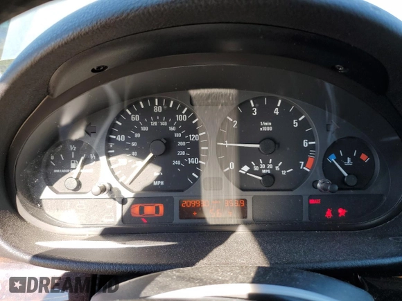 2004 BMW 3 Series 325i with VIN WBAEV33484KL62317, listed as a Copart auction lot 47409835 with 209,930 mi miles and Clean Title. Bid and sale history available at carsss.com. Image 9.