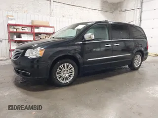 2014 Chrysler Town & Country Limited z VIN 2C4RC1GG0ER112673, wystawiony jako IAAI lot #42487731 z przebiegiem 107 207 mil mil oraz . Historia ofert i sprzedaży dostępna na DreamBid. Obrazek 18.