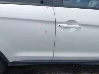 2021 Mitsubishi Outlander SE z VIN JA4APVAU9MU022067, wystawiony jako IAAI lot #42424354 z przebiegiem 74 731 mil mil oraz . Historia ofert i sprzedaży dostępna na DreamBid. Obrazek 18.
