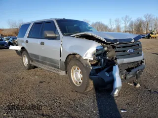 2011 Ford Expedition XL z VIN 1FMJU1G53BEF21649, wystawiony jako Copart lot #84542364 z przebiegiem 175 320 mil mil oraz Szkoda całkowita • Salvage title. Historia ofert i sprzedaży dostępna na DreamBid. Obrazek 4.
