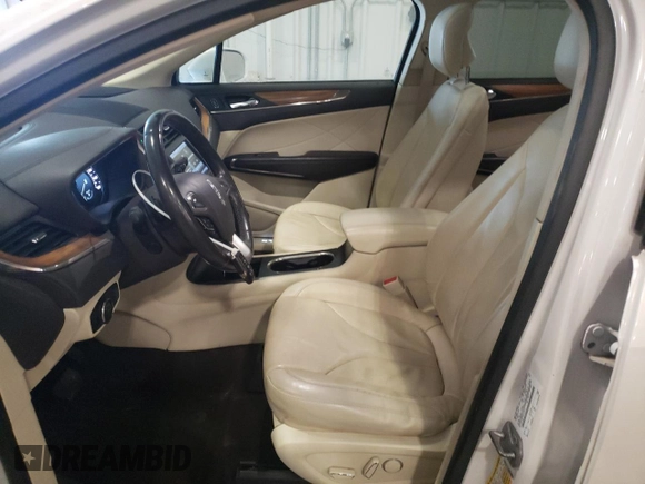 2015 Lincoln MKC with VIN 5LMTJ2AH5FUJ15147, listed as a Copart auction lot 45133245 with 110,872 mi miles and Salvage Title. Bid and sale history available at carsss.com. Image 7.