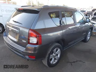 2016 Jeep Compass Latitude with VIN 1C4NJDEB2GD685383, listed as a IAAI auction lot 41968450 with 273,938 mi miles. Bid and sale history available at carsss.com. Image 4.