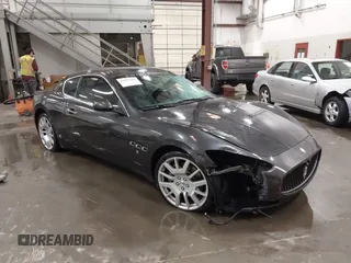 2009 Maserati GranTurismo с VIN ZAMKL45A790048595, выставлен на аукционе IAAI как лот 42094483 с пробегом 62 735 миль миль и . История ставок и продаж доступна на DreamBid. Изображение 1.