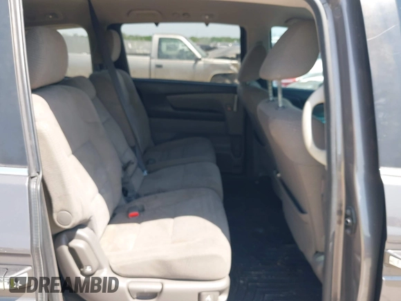 2012 Honda Odyssey EX with VIN 5FNRL5H41CB011940, listed as a IAAI auction lot 42033966 with 182,996 mi miles and . Bid and sale history available at DreamBid. Image 8.