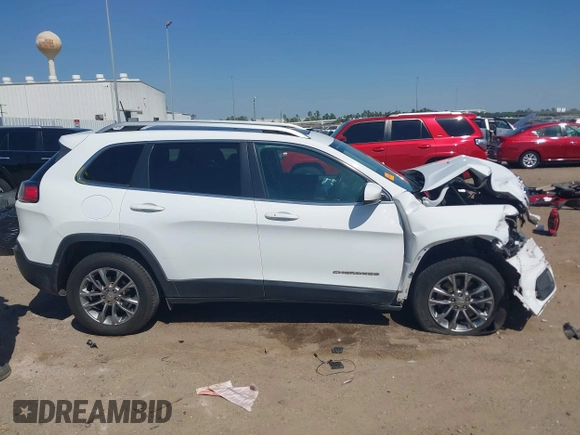 2019 Jeep Cherokee Latitude Plus with VIN 1C4PJLLB4KD455861, listed as a IAAI auction lot 41975695 with 104,413 mi miles. Bid and sale history available at carsss.com. Image 13.