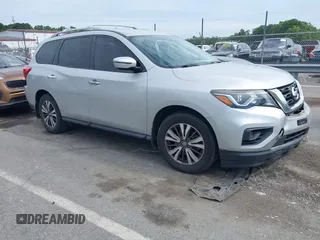 2017 Nissan Pathfinder SV with VIN 5N1DR2MN6HC911044, listed as a IAAI auction lot 42321805 with 110,902 mi miles and . Bid and sale history available at DreamBid. Image 1.