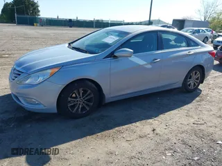 2013 Hyundai Sonata GLS with VIN 5NPEB4ACXDH509425, listed as a IAAI auction lot 42052986 with 143,712 mi miles and . Bid and sale history available at carsss.com. Image 14.