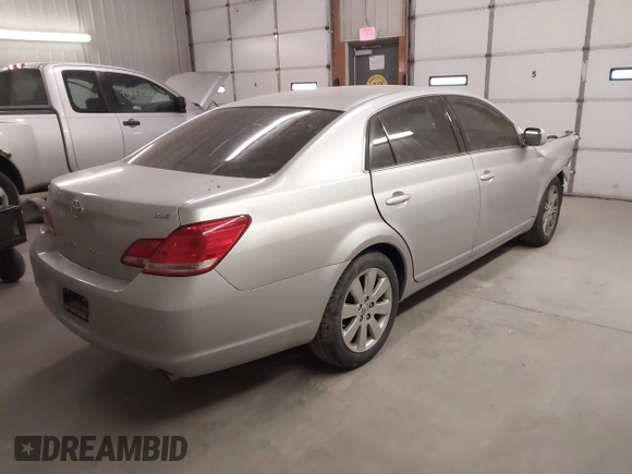 2007 Toyota Avalon XL with VIN 4T1BK36B37U179873, listed as a IAAI auction lot 41023730 with 162,735 mi miles and . Bid and sale history available at DreamBid. Image 4.