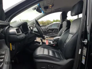 2017 Kia Sorento EX with VIN 5XYPH4A59HG301722, listed as a Copart auction lot 48353185 with 87,128 mi miles and Salvage Title. Bid and sale history available at carsss.com. Image 7.