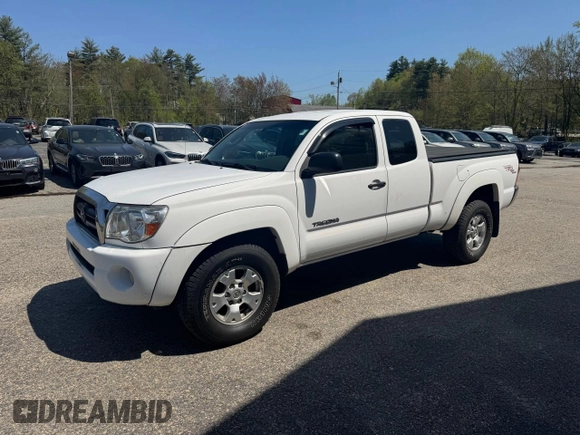 2005 Toyota Tacoma with VIN 5TEUU42N35Z126382, listed as a Copart auction lot 56938225 with 260,634 mi miles and Clean Title. Bid and sale history available at DreamBid. Image 2.