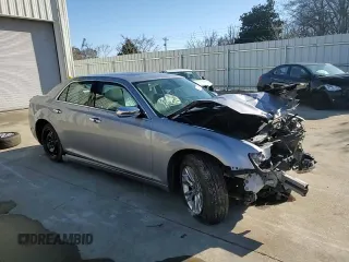 2016 Chrysler 300 with VIN 2C3CCAEG5GH105935, listed as a Copart auction lot 45268505 with 141,721 mi miles and Salvage Title. Bid and sale history available at carsss.com. Image 11.