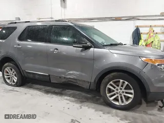 2014 Ford Explorer XLT with VIN 1FM5K8D80EGA10763, listed as a IAAI auction lot 41817947 with 178,536 mi miles. Bid and sale history available at carsss.com. Image 18.