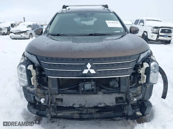 2022 Mitsubishi Outlander SEL with VIN JA4J4VA8XNZ025995, listed as a IAAI auction lot 41240546 with 50,367 mi miles. Bid and sale history available at carsss.com. Image 13.