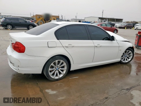 2011 BMW 3 Series 328i with VIN WBAPH5G52BNM80602, listed as a Copart auction lot 48222155 with 125,453 mi miles and Clean Title. Bid and sale history available at carsss.com. Image 3.