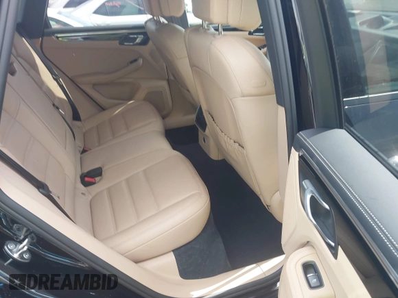2025 Porsche Macan with VIN WP1AA2A52SLB05856, listed as a IAAI auction lot 42413898 with 5,721 mi miles and . Bid and sale history available at DreamBid. Image 8.