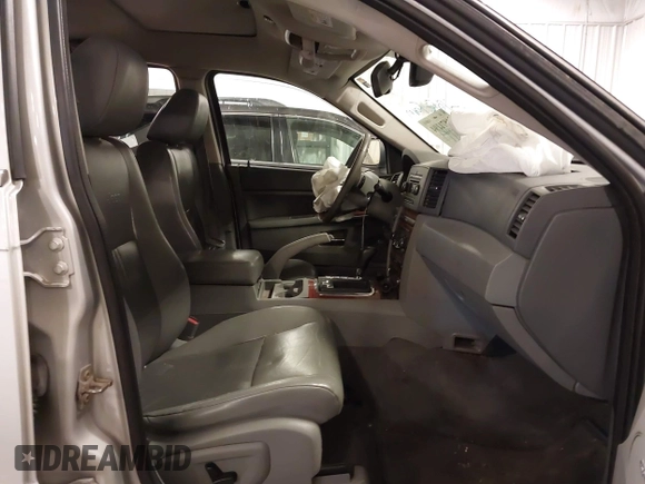 2007 Jeep Grand Cherokee Limited with VIN 1J8HR58P07C574882, listed as a IAAI auction lot 41871194 with 160,055 mi miles and . Bid and sale history available at DreamBid. Image 5.
