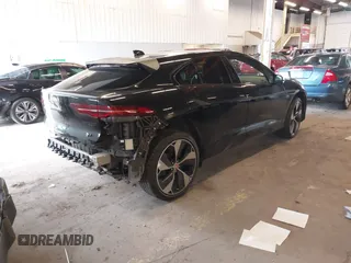 2019 Jaguar I-Pace HSE z VIN SADHD2S12K1F76296, wystawiony jako IAAI lot #41870234 z przebiegiem 46 704 mil mil oraz . Historia ofert i sprzedaży dostępna na DreamBid. Obrazek 4.