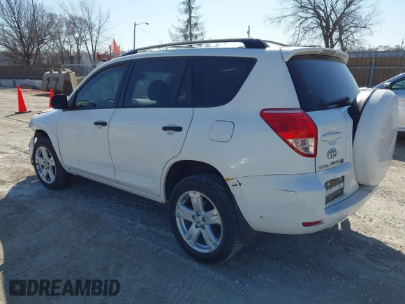 2006 Toyota RAV4 with VIN JTMBK33V165004551, listed as a IAAI auction lot 41757152 with 177,508 mi miles. Bid and sale history available at carsss.com. Image 3.