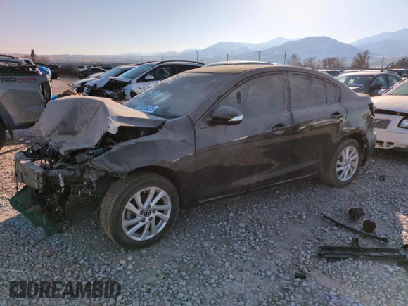 2013 Mazda 3 i Grand Touring with VIN JM1BL1W78D1829022, listed as a Copart auction lot 89028435 with Not Provided miles and Salvage Title. Bid and sale history available at carsss.com. Image 1.