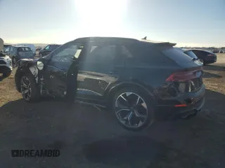 2023 Audi RS Q8 z VIN WU1ARBF15PD011202, wystawiony jako Copart lot #82152314 z przebiegiem 34 228 mil mil oraz Szkoda całkowita • Salvage title. Historia ofert i sprzedaży dostępna na DreamBid. Obrazek 2.