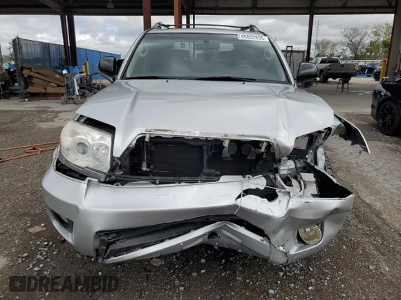 2009 Toyota 4Runner SR5 z VIN JTEZU14R19K026825, wystawiony jako Copart lot #46852835 z przebiegiem 72 578 mil mil oraz Szkoda całkowita • Salvage title. Historia ofert i sprzedaży dostępna na DreamBid. Obrazek 5.