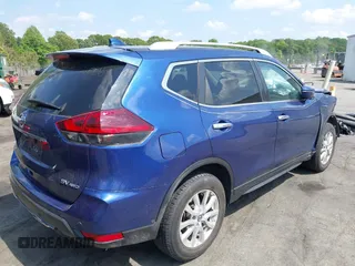 2019 Nissan Rogue SV z VIN 5N1AT2MV9KC766996, wystawiony jako IAAI lot #42127209 z przebiegiem 91 725 mil mil oraz . Historia ofert i sprzedaży dostępna na DreamBid. Obrazek 4.