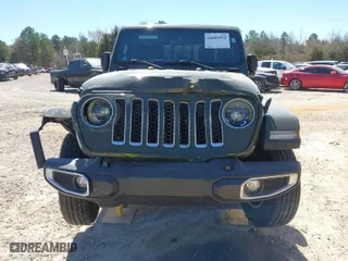 2022 Jeep Gladiator High Altitude with VIN 1C6HJTFG5NL179574, listed as a IAAI auction lot 41685973 with 38,451 mi miles. Bid and sale history available at carsss.com. Image 12.