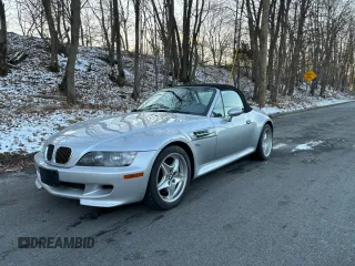 2000 BMW Z3 M 3.2L with VIN WBSCK9349YLC93283, listed as a Copart auction lot 41692715 with 38,048 mi miles and Clean Title. Bid and sale history available at carsss.com. Image 2.