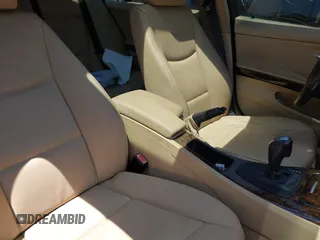 2008 BMW 3 Series 328xi with VIN WBAVC73508KX90393, listed as a IAAI auction lot 42551963 with 166,755 mi miles and . Bid and sale history available at DreamBid. Image 5.