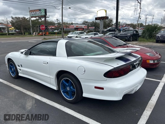 1999 Pontiac Firebird Formula with VIN 2G2FV22G7X2220315, listed as a Copart auction lot 46482085 with 107,524 mi miles and Clean title. Bid and sale history available at DreamBid. Image 3.