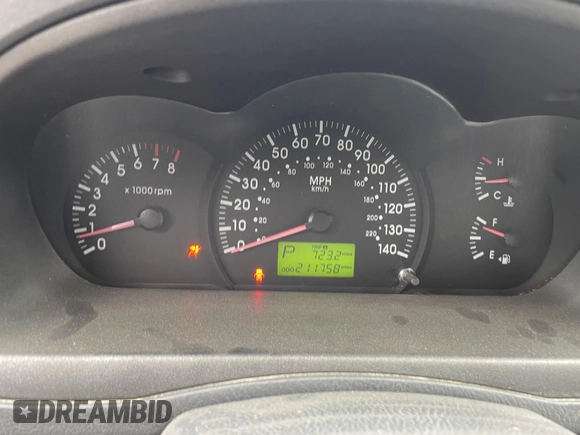 2004 Kia Spectra LX with VIN KNAFE121845043143, listed as a IAAI auction lot 41574523 with 211,758 mi miles. Bid and sale history available at carsss.com. Image 7.
