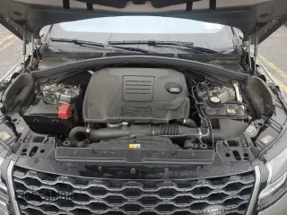 2018 Land Rover Range Rover Velar R-Dynamic SE z VIN SALYL2RX5JA731100, wystawiony jako Copart lot #58473525 z przebiegiem 40 928 mil mil oraz Szkoda całkowita • Salvage title. Historia ofert i sprzedaży dostępna na DreamBid. Obrazek 12.