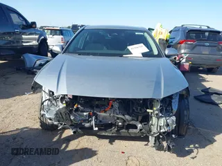2025 Toyota Camry LE z VIN 4T1DBADKXSU009549, wystawiony jako IAAI lot #41366328 z przebiegiem 1 512 mil mil oraz . Historia ofert i sprzedaży dostępna na DreamBid. Obrazek 13.