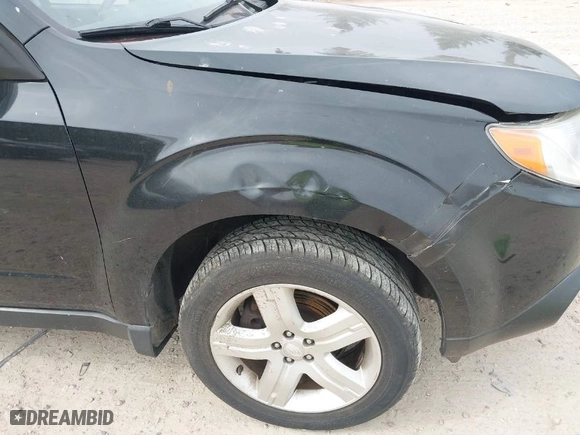 2010 Subaru Forester 2.5X Limited with VIN JF2SH6DC7AH748869, listed as a IAAI auction lot 42055729 with 154,586 mi miles. Bid and sale history available at carsss.com. Image 15.