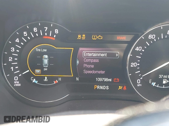 2019 Lincoln MKC Select z VIN 5LMCJ2D9XKUL17108, wystawiony jako IAAI lot #41045354 z przebiegiem 109 798 mil mil oraz . Historia ofert i sprzedaży dostępna na DreamBid. Obrazek 15.