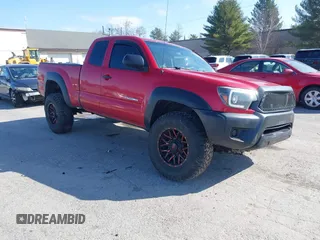 2014 Toyota Tacoma with VIN 5TFUX4EN7EX027719, listed as a IAAI auction lot 41922936 with 163,047 mi miles and . Bid and sale history available at DreamBid. Image 1.