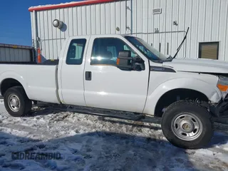 2013 Ford F-250 XL with VIN 1FT7X2B68DEB77475, listed as a IAAI auction lot 41609807 with 212,864 mi miles and . Bid and sale history available at DreamBid. Image 13.