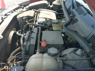 2004 Saturn ION ION 3 с VIN 1G8AL52F74Z125387, выставлен на аукционе IAAI как лот 43014769 с пробегом 253 539 миль миль и . История ставок и продаж доступна на DreamBid. Изображение 12.