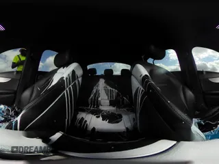 2020 Mercedes-Benz C 300 z VIN 55SWF8DB9LU325172, wystawiony jako IAAI lot #42287443 z przebiegiem 100 261 mil mil oraz . Historia ofert i sprzedaży dostępna na DreamBid. Obrazek 21.