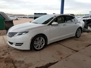 2014 Lincoln MKZ Hybrid with VIN 3LN6L2LU6ER801854, listed as a Copart auction lot 50943585 with 32,816 mi miles and Salvage Title. Bid and sale history available at carsss.com. Image 1.
